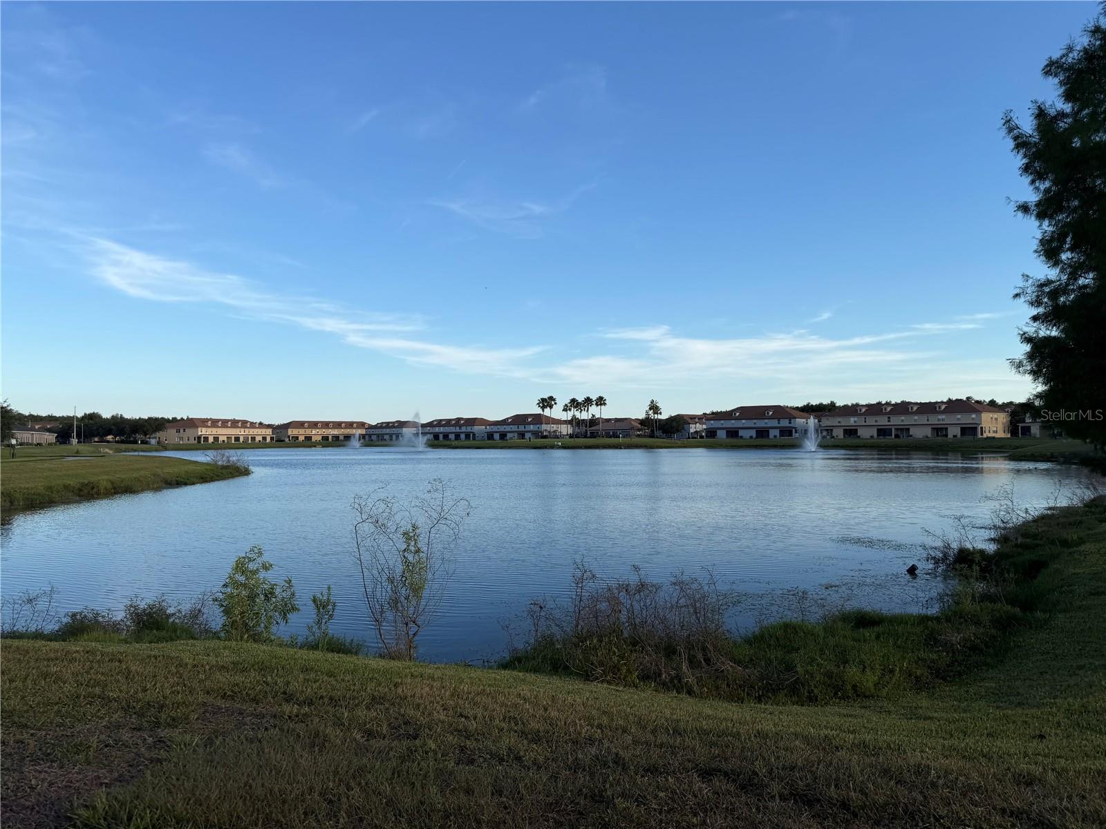 FLORA RIDGE CONDO PH 8 BLDG 11 - Residential