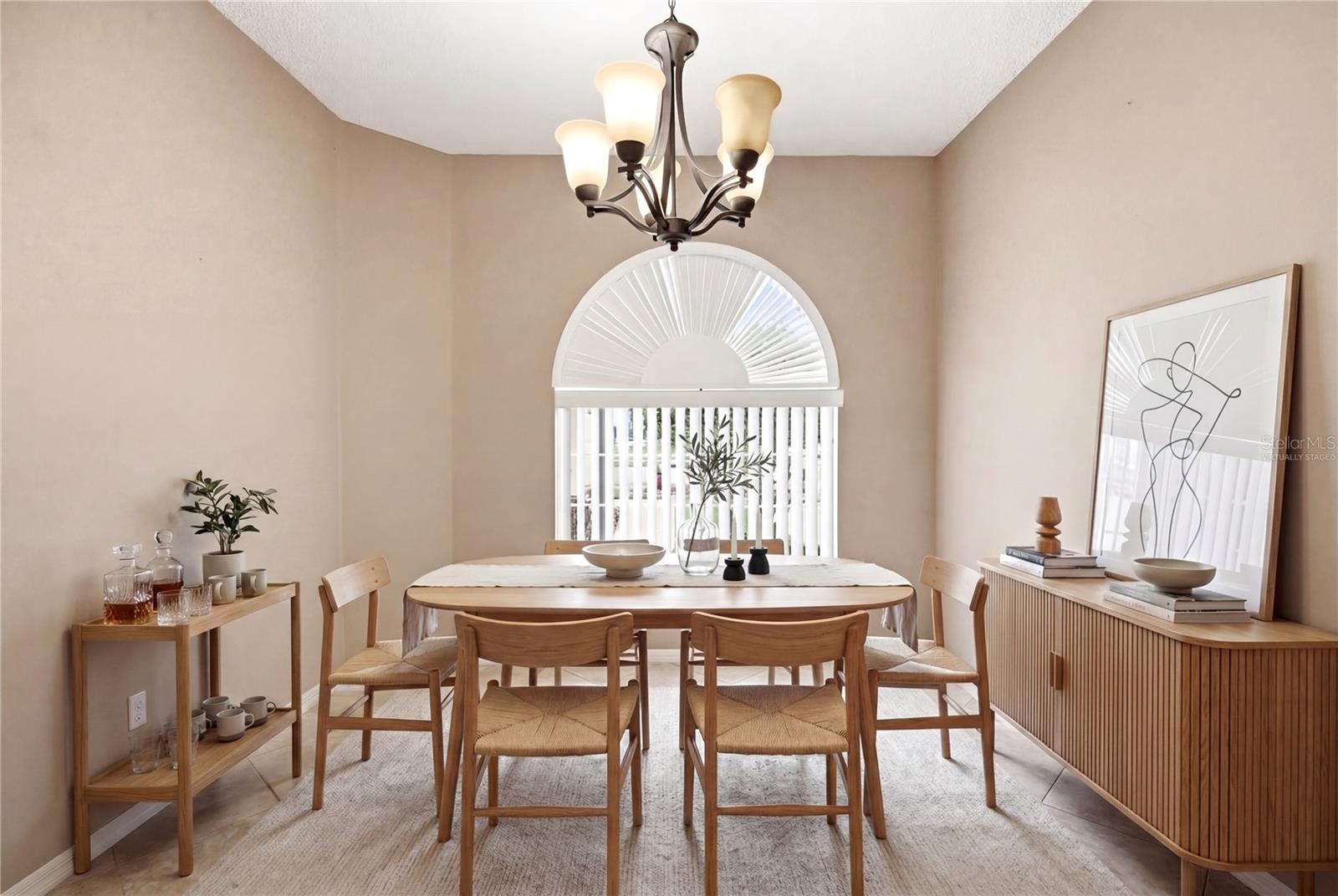 177 CLUB VILLAS LANE