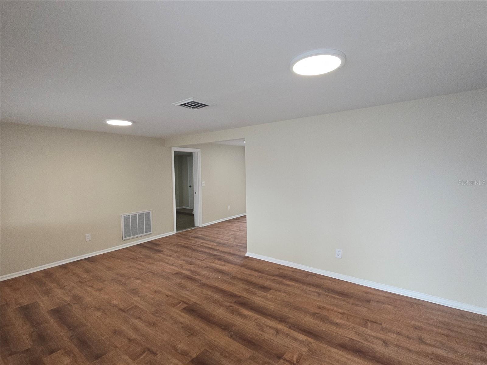 ORANGEWOOD VILLAGE - Residential