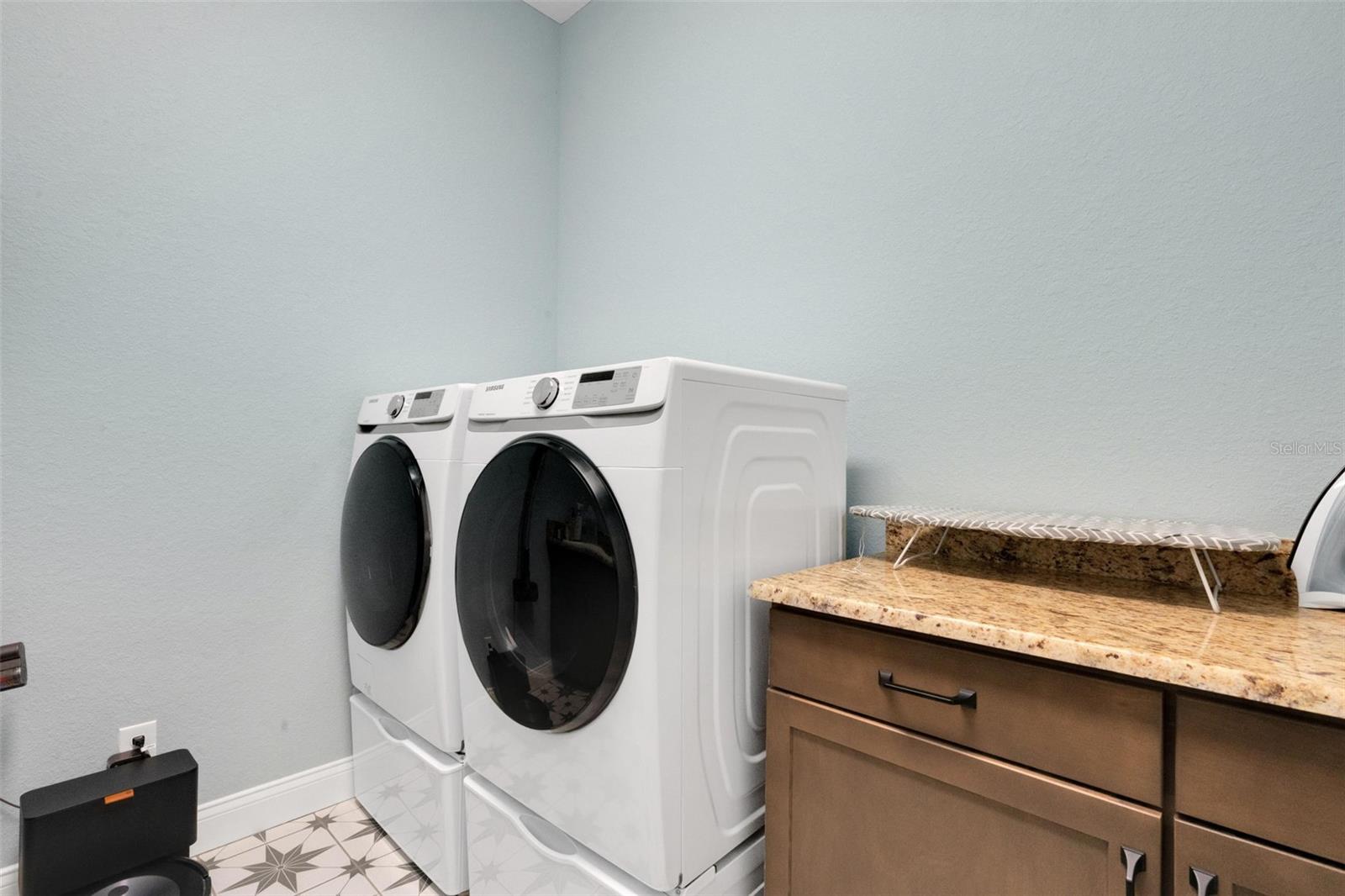 BROGDEN POINT REP - Residential