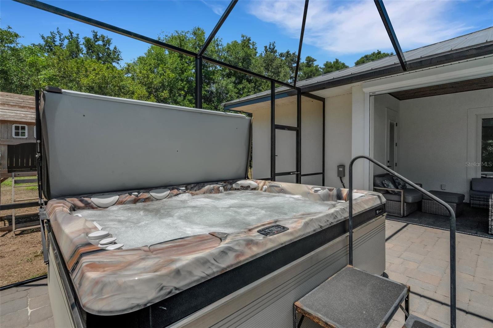 BROGDEN POINT REP - Residential