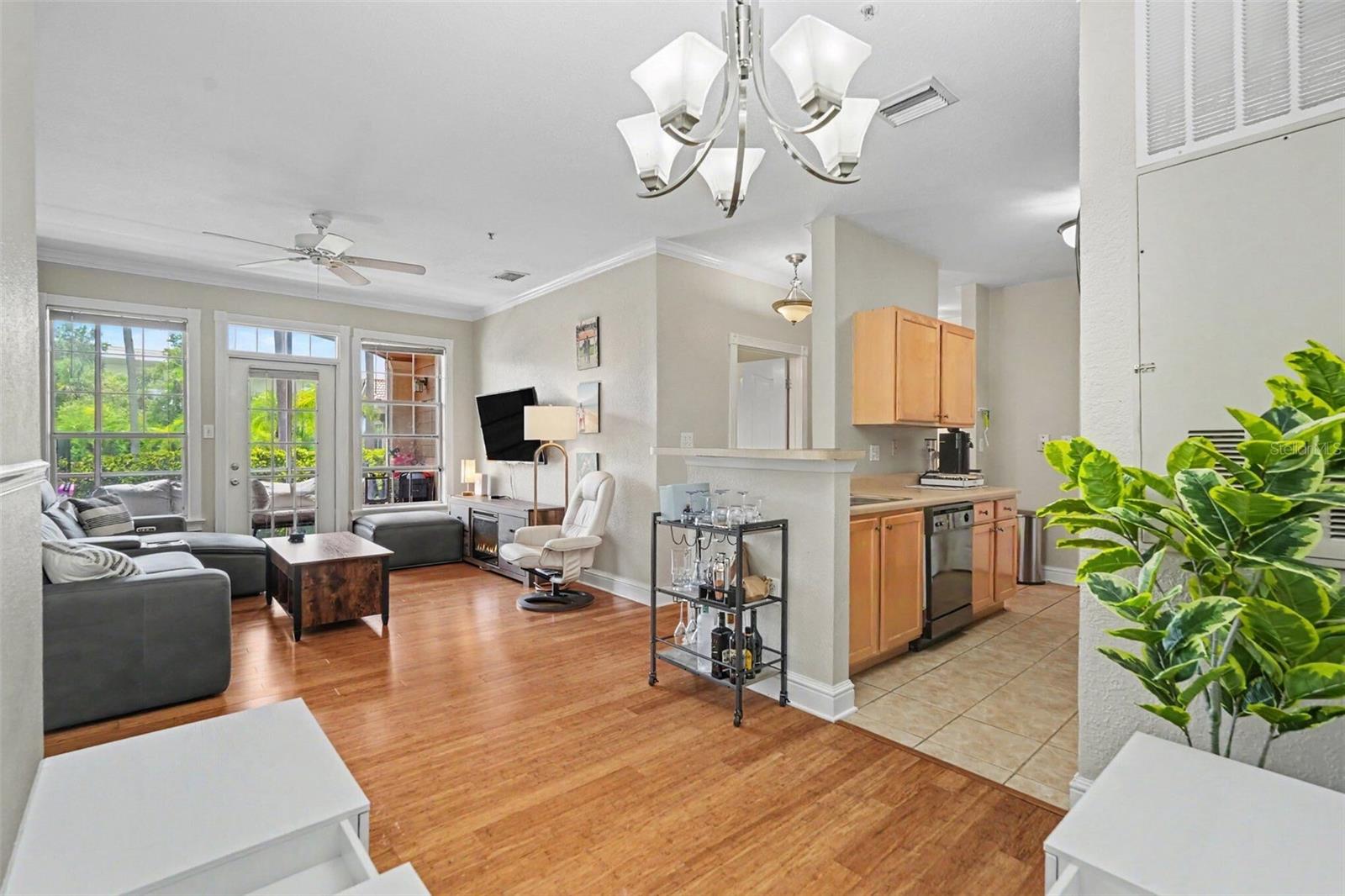 5000 CULBREATH KEY WAY 4-101