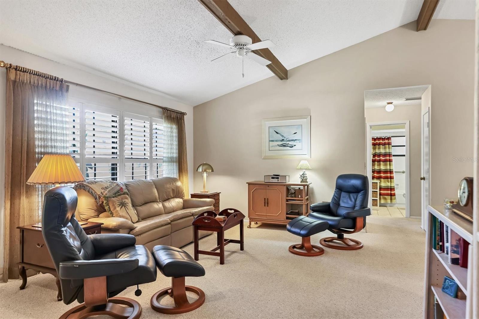 5603 CREEKWOOD DRIVE