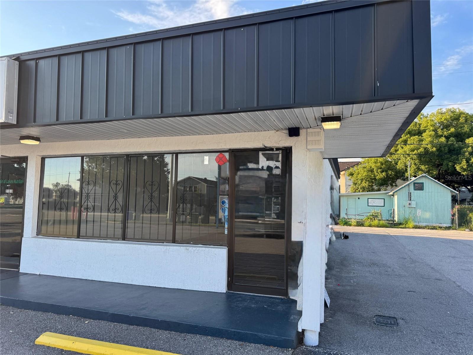 COOPER & SEWELL ADD - Commercial Lease