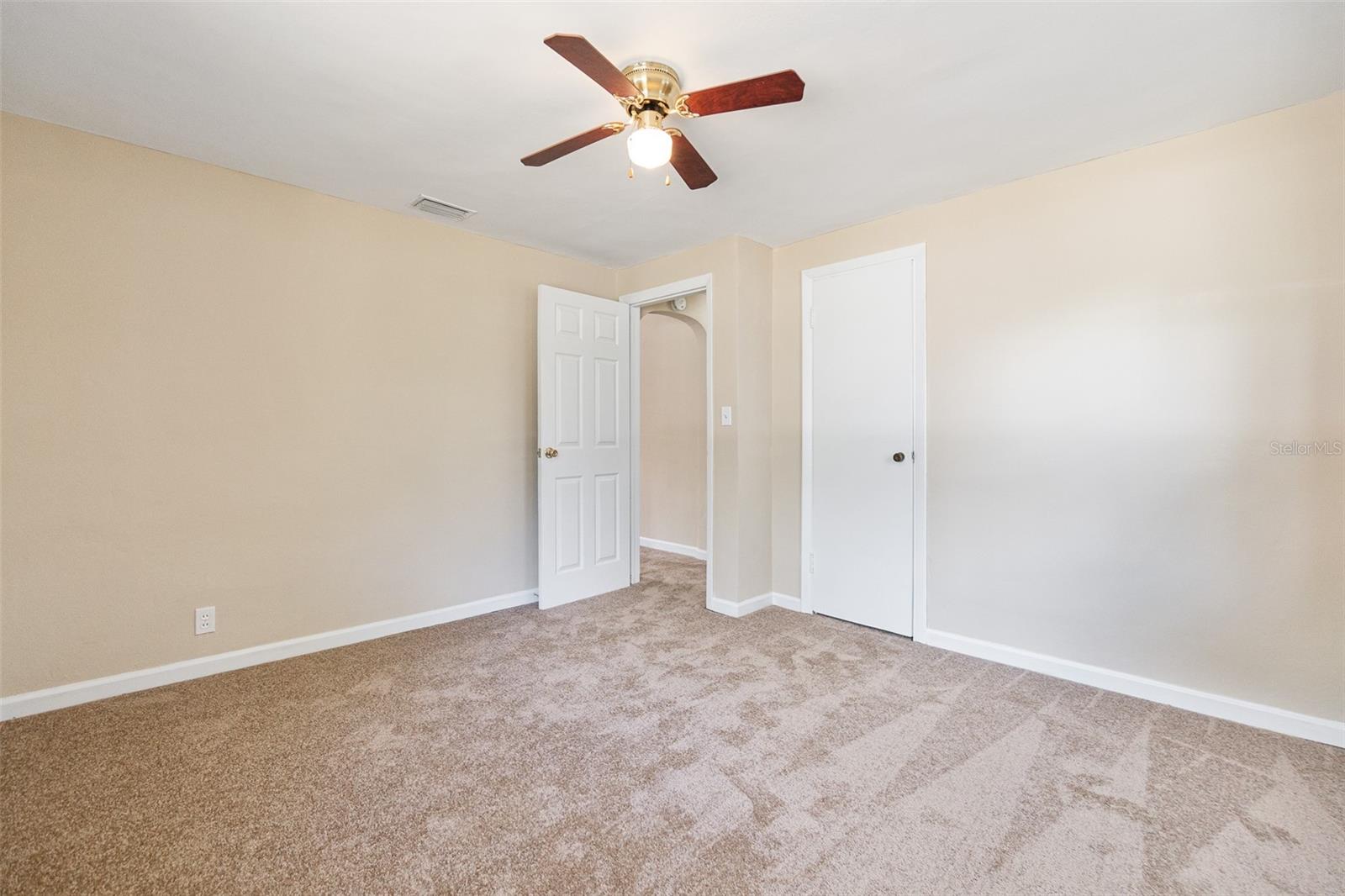 ST CLOUD - Residential Lease