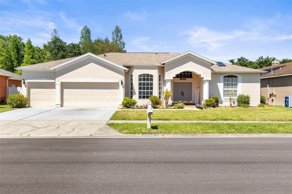 Photo of 28451 Great Bend Place, Wesley Chapel, FL 33543 (MLS # TB8373972)