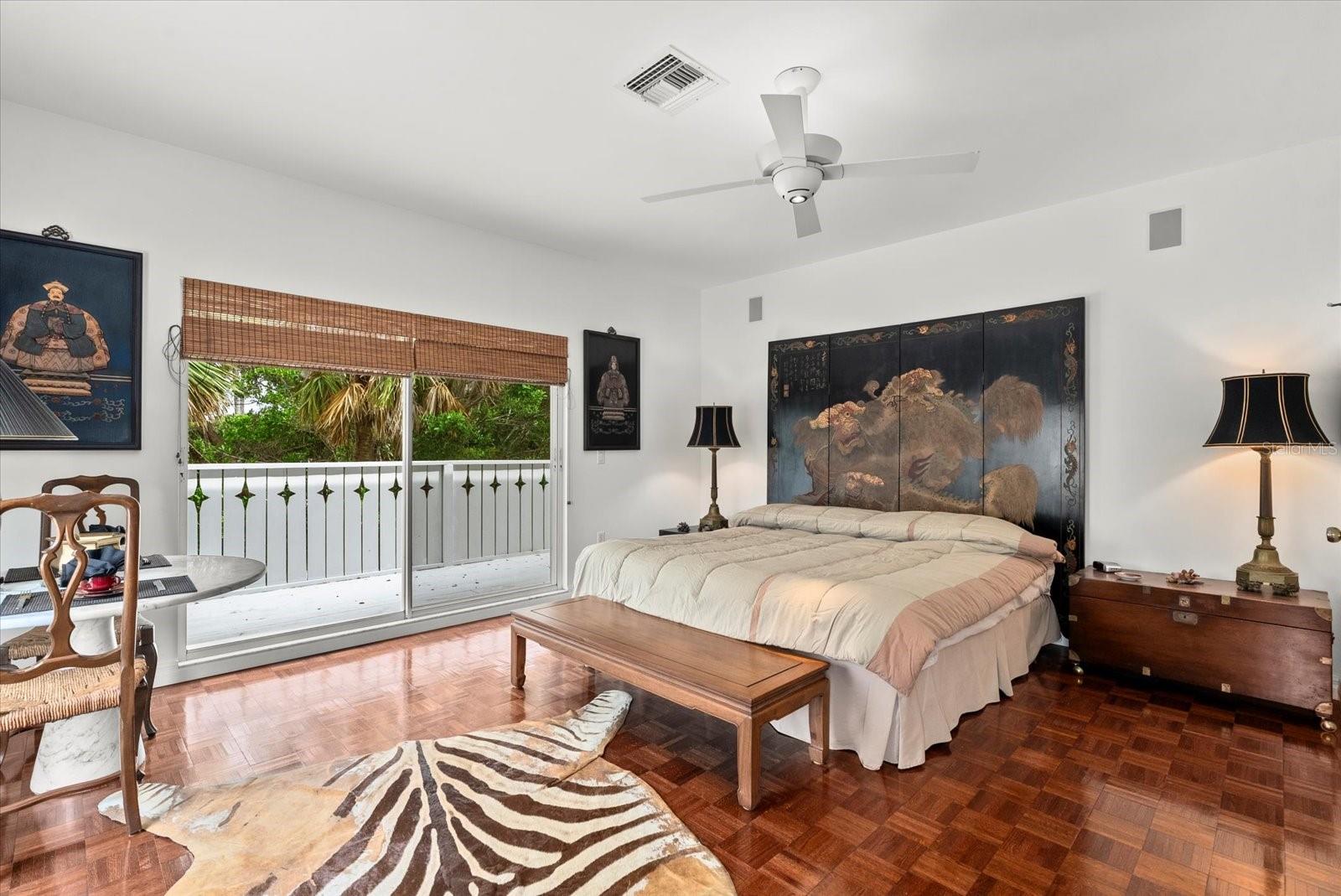 BAY ISLAND - Residential