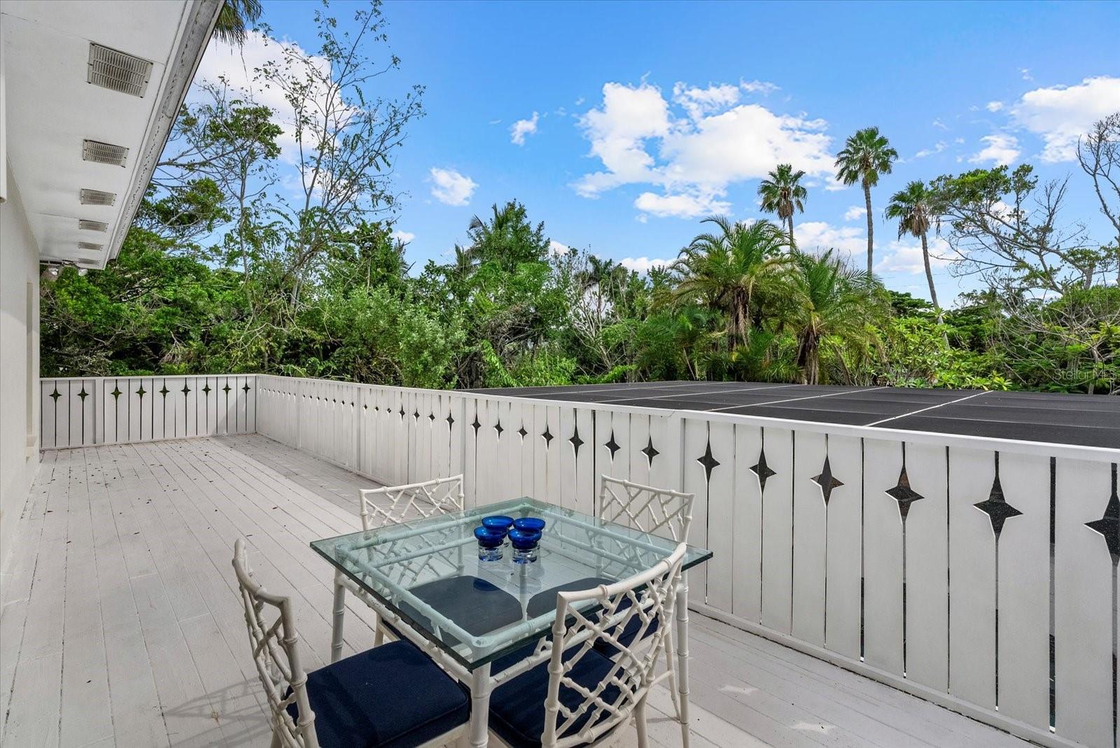 BAY ISLAND - Residential