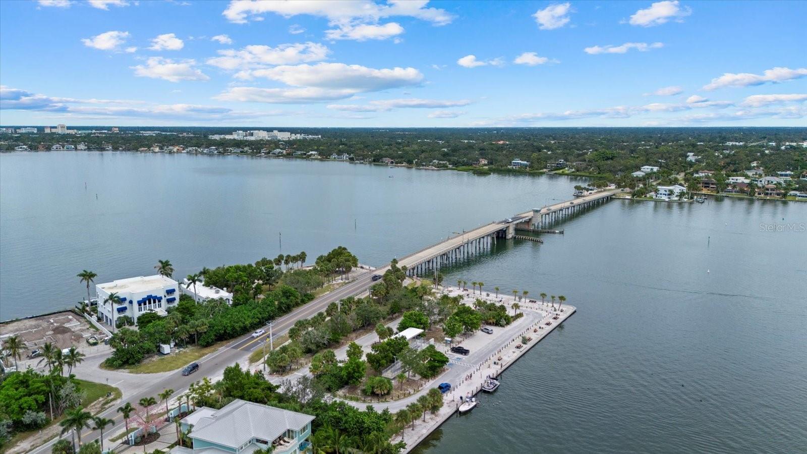 BAY ISLAND - Residential