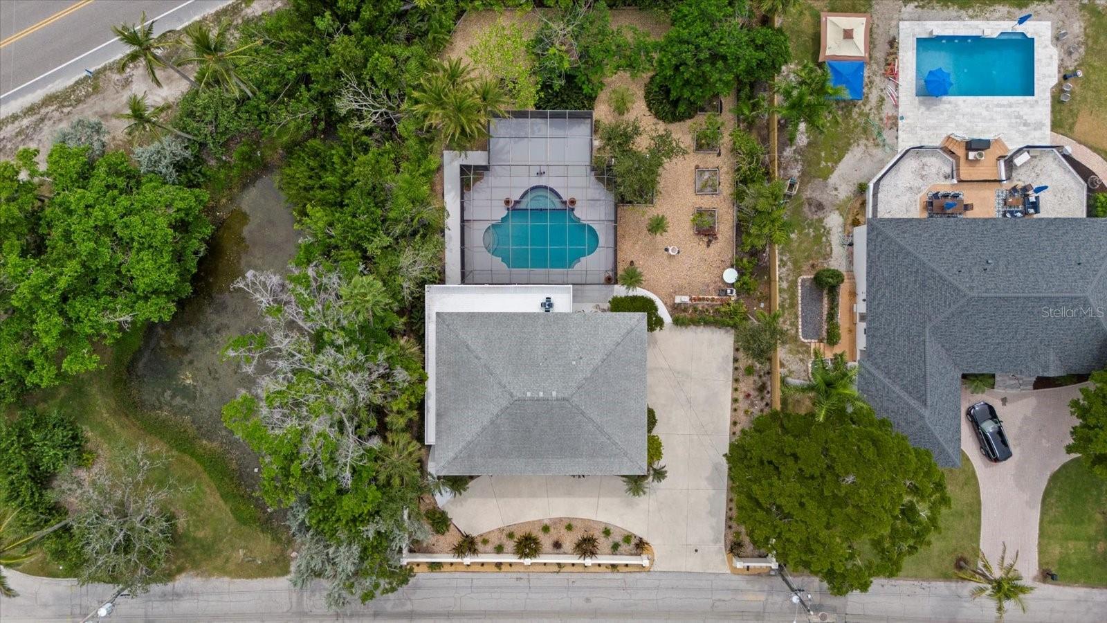 BAY ISLAND - Residential