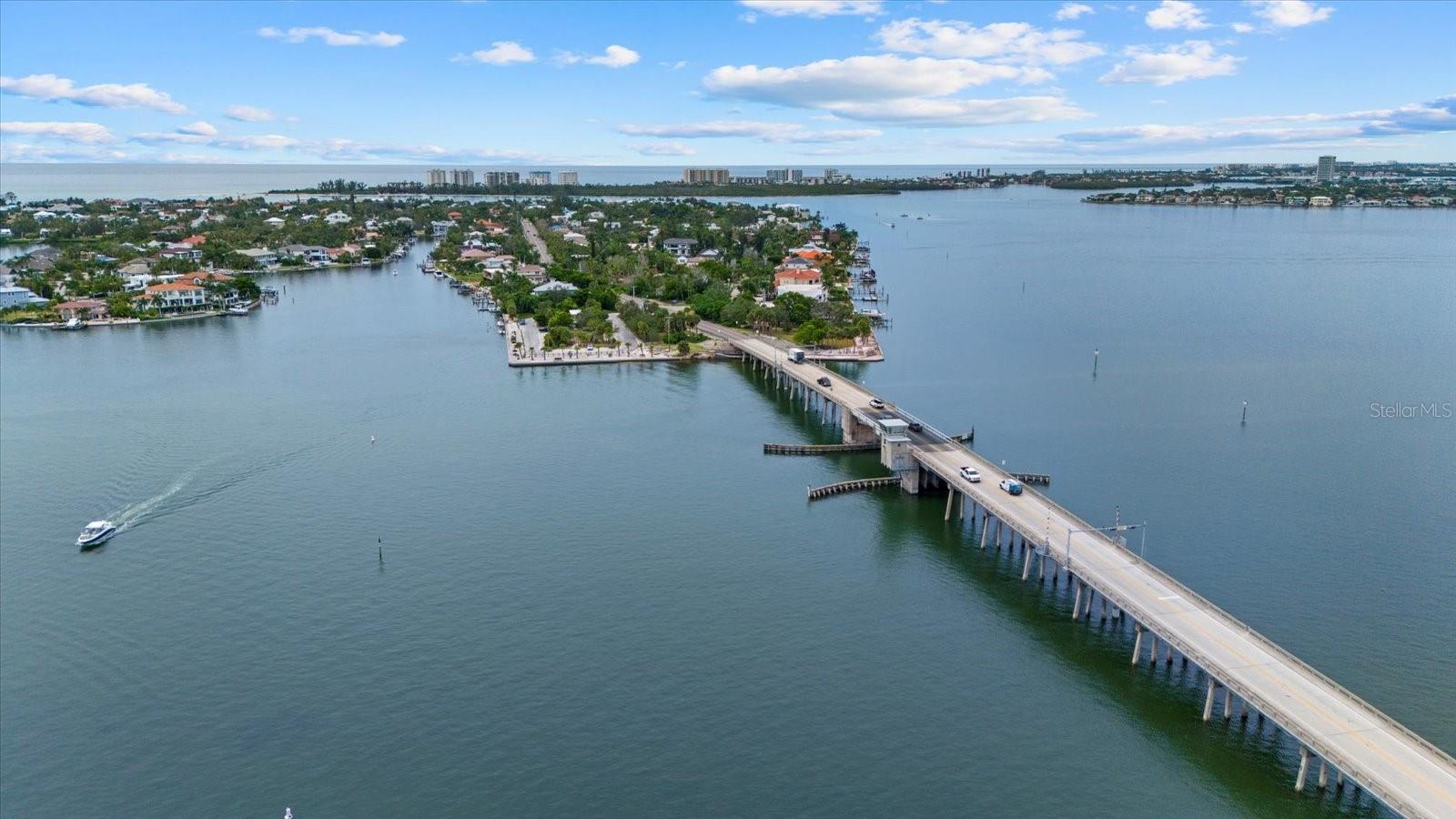 BAY ISLAND - Residential