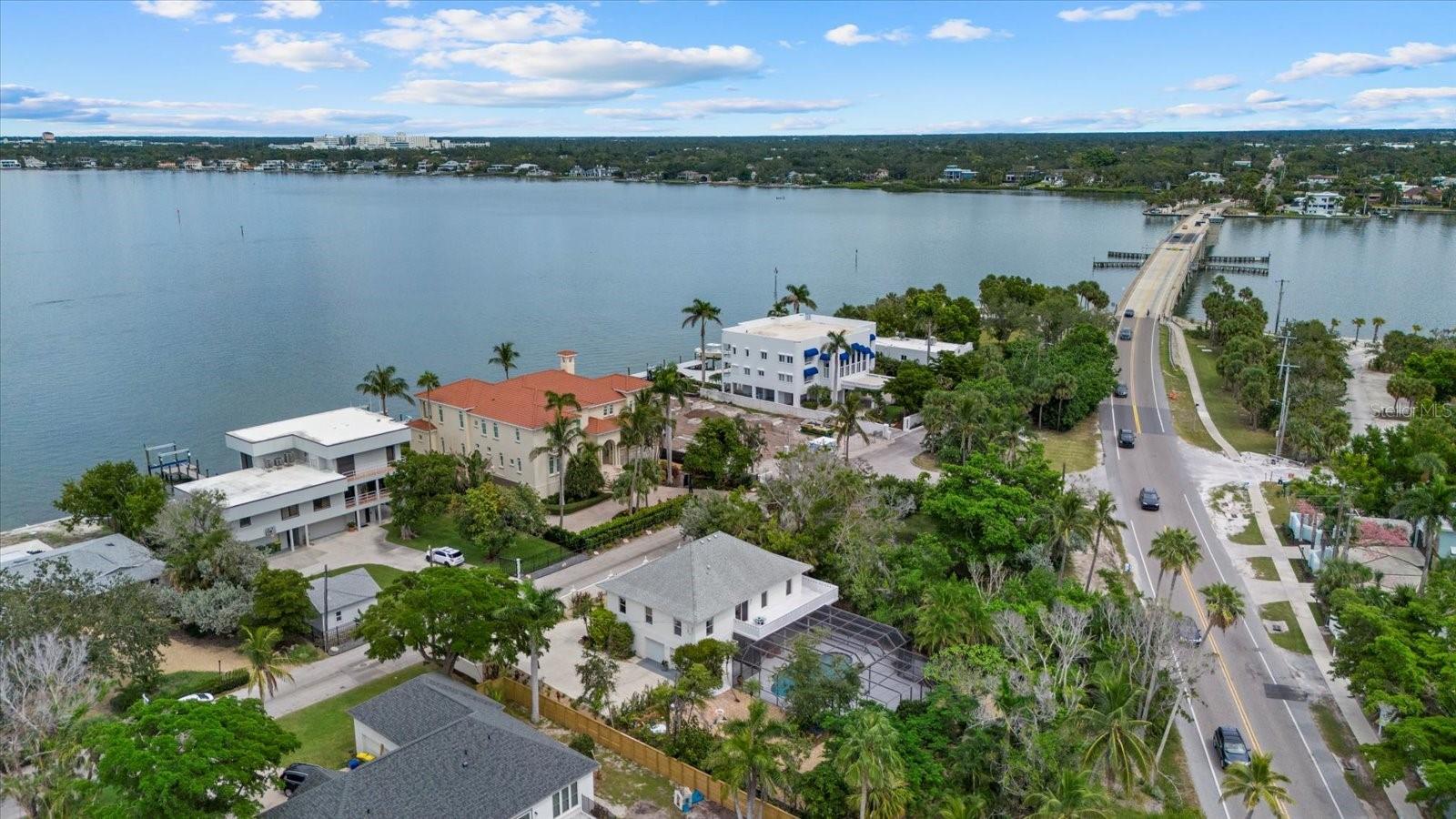 BAY ISLAND - Residential