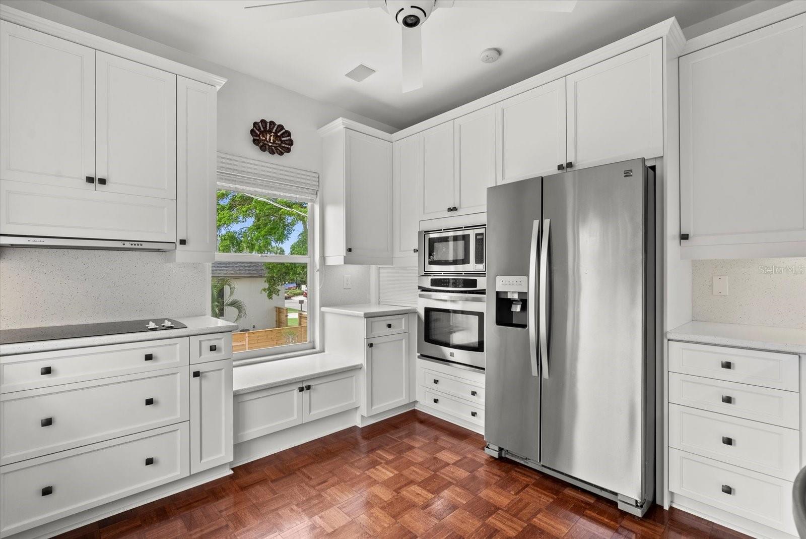 BAY ISLAND - Residential