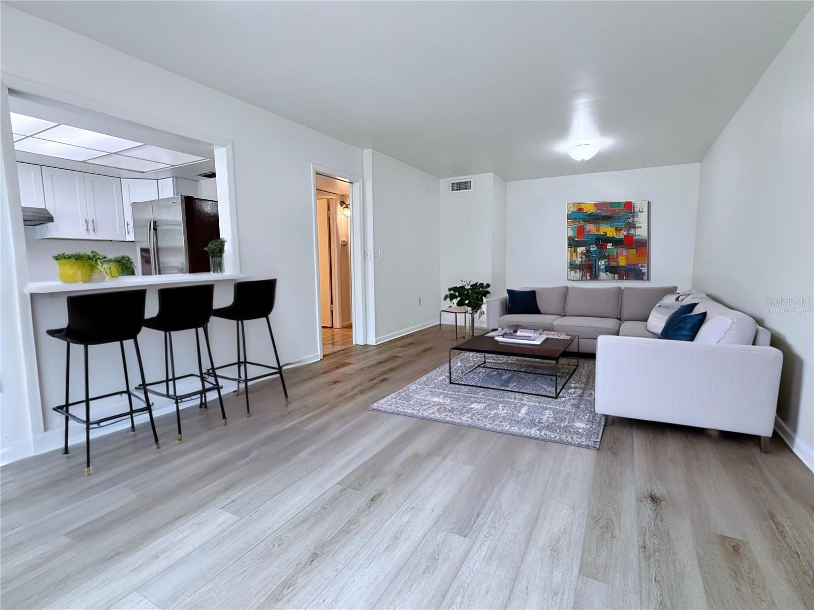 RAINTREE MANOR HOMES CONDOMINI - Residential