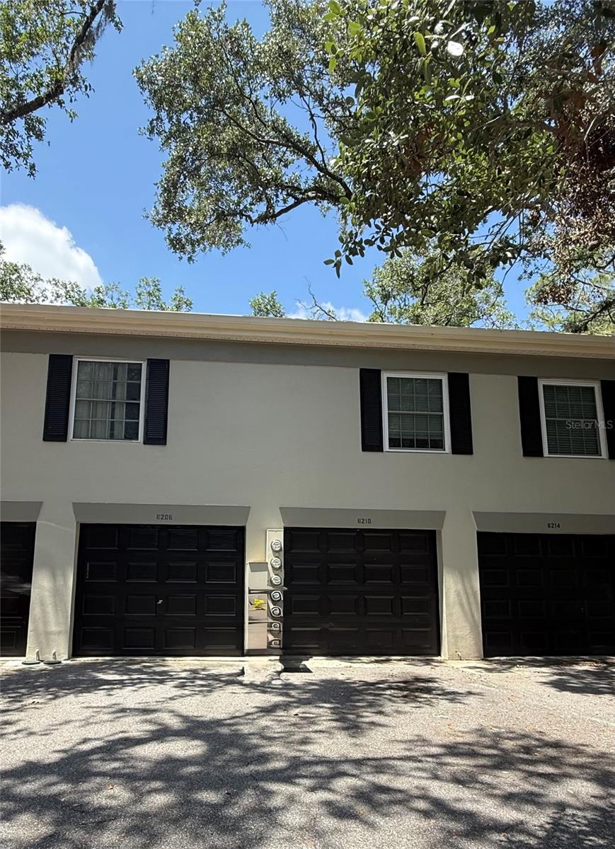 RAINTREE MANOR HOMES CONDOMINI - Residential