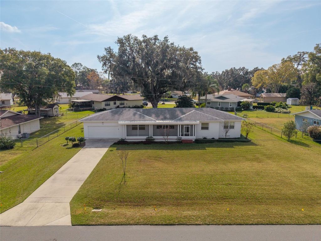 Photo of 3430 SW 27th Street, Ocala, FL 34474 (MLS # OM716112)