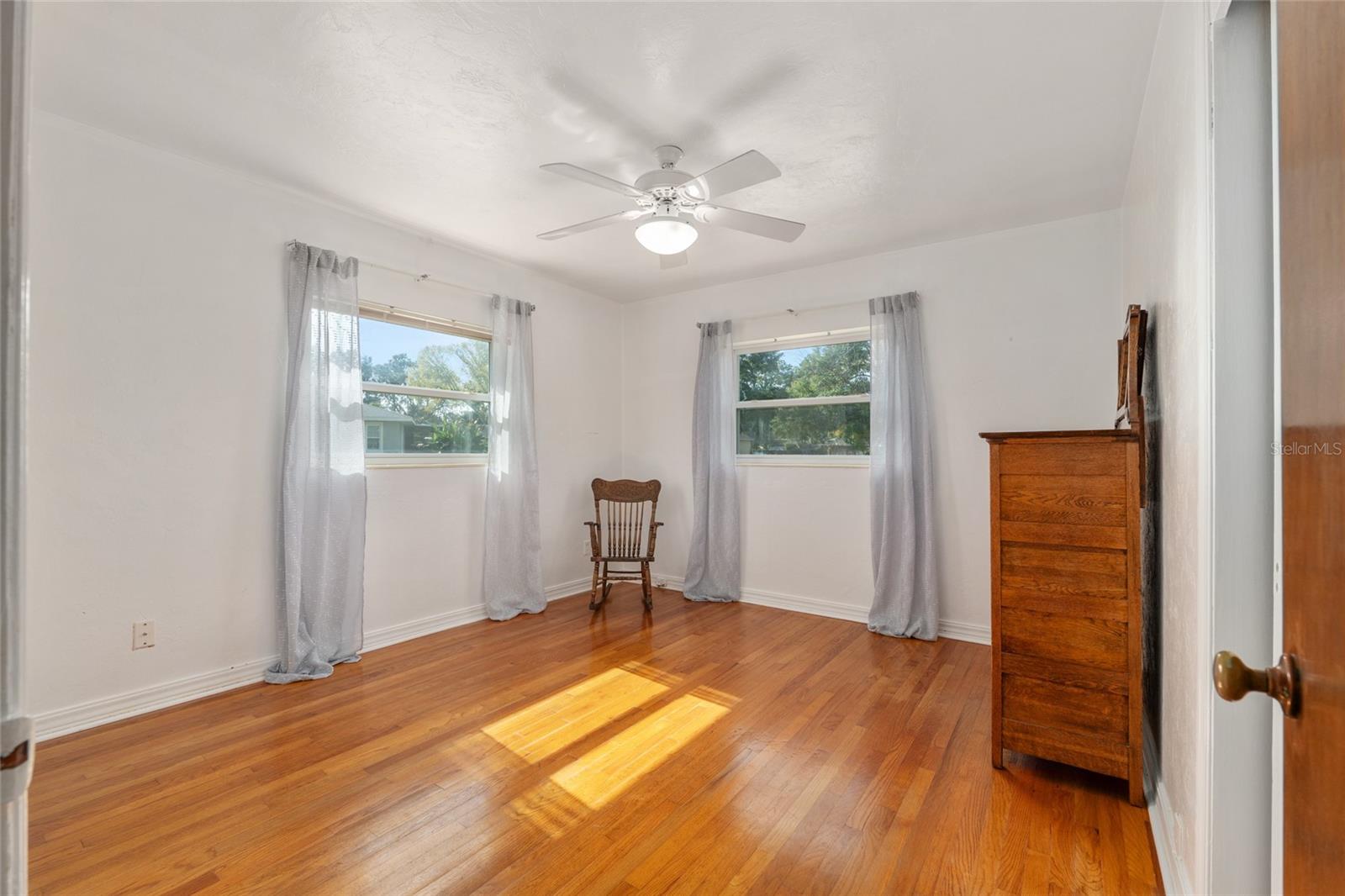 COLLEGE PARK - Residential