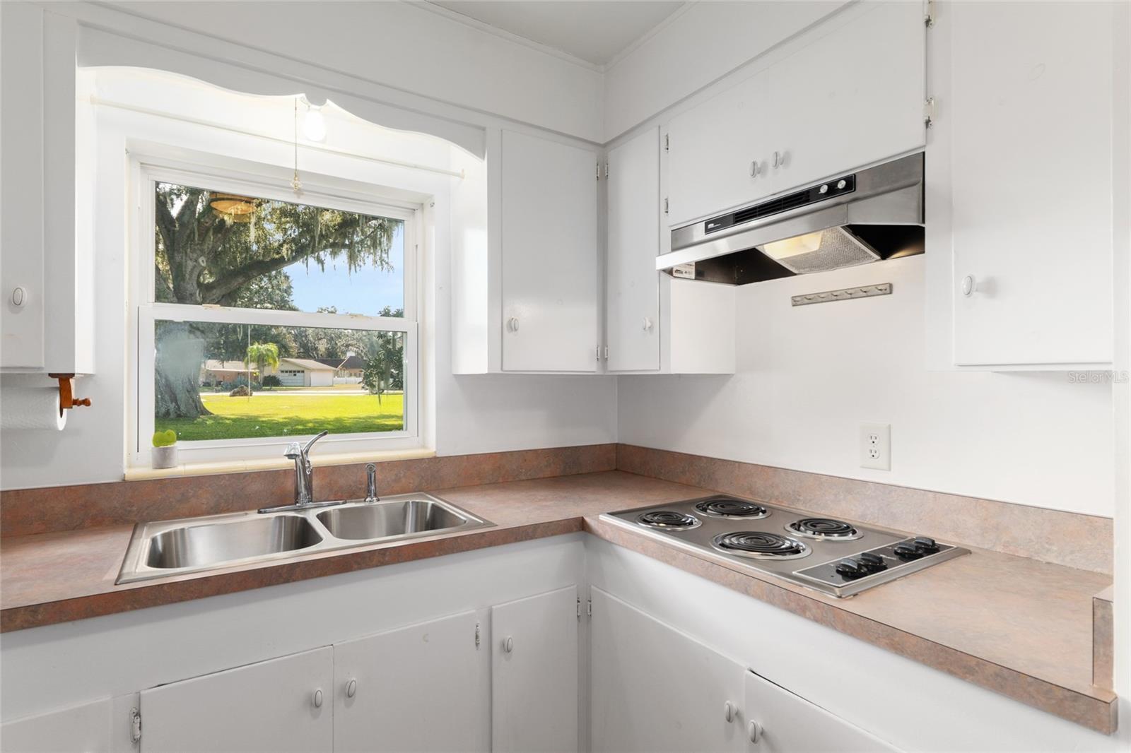 COLLEGE PARK - Residential