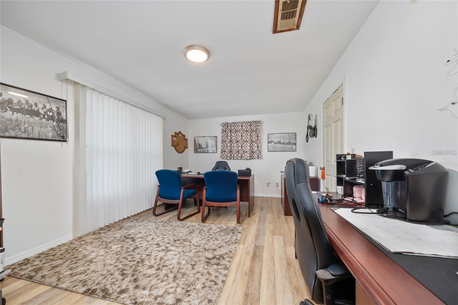 ACREAGE & UNREC - Residential