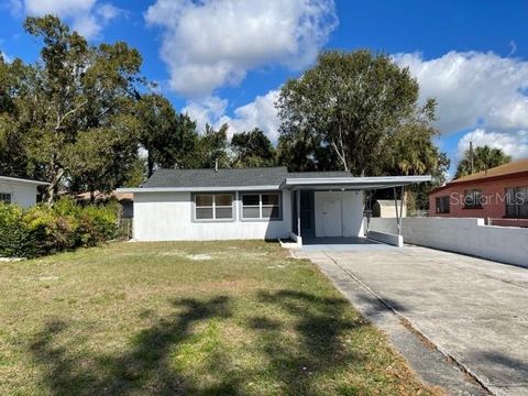 Photo of 1731 W Saint Louis Street, Tampa, FL 33607 (MLS # TB8513961)