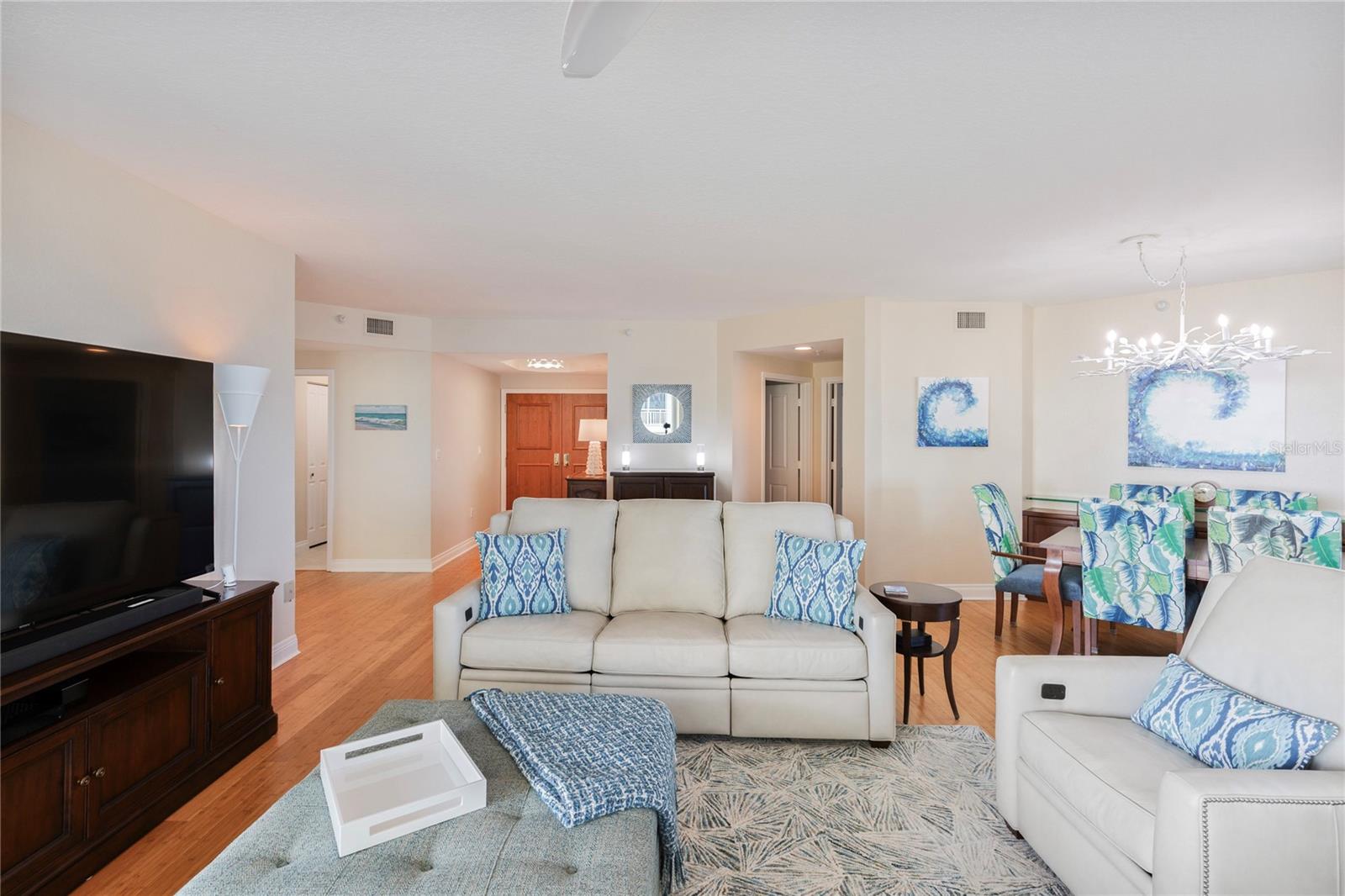 GRANDE ON SAND KEY - Residential