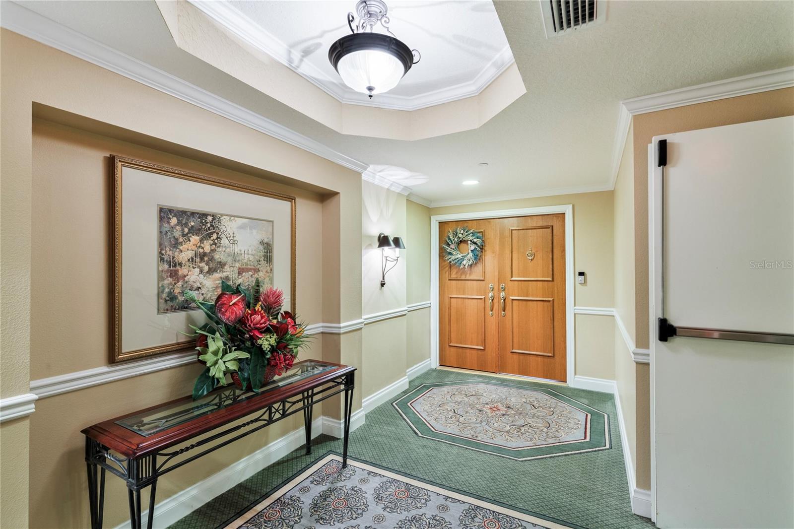 GRANDE ON SAND KEY - Residential