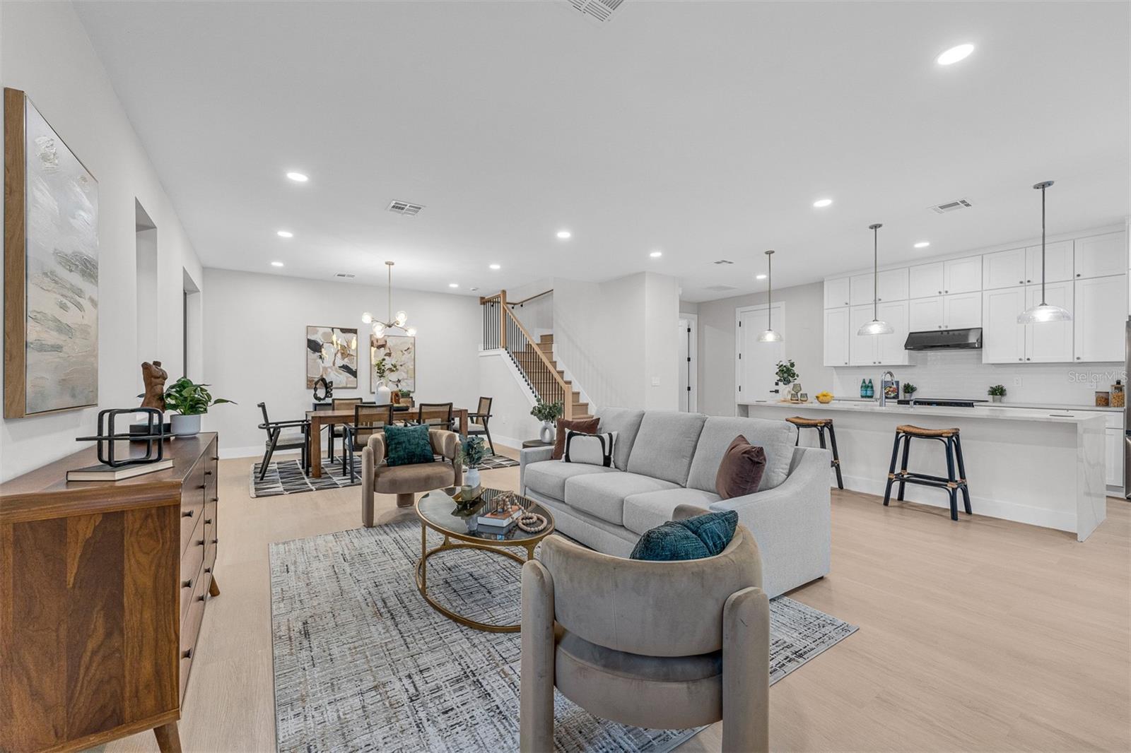 LAKE OLIVE HEIGHTS - Residential