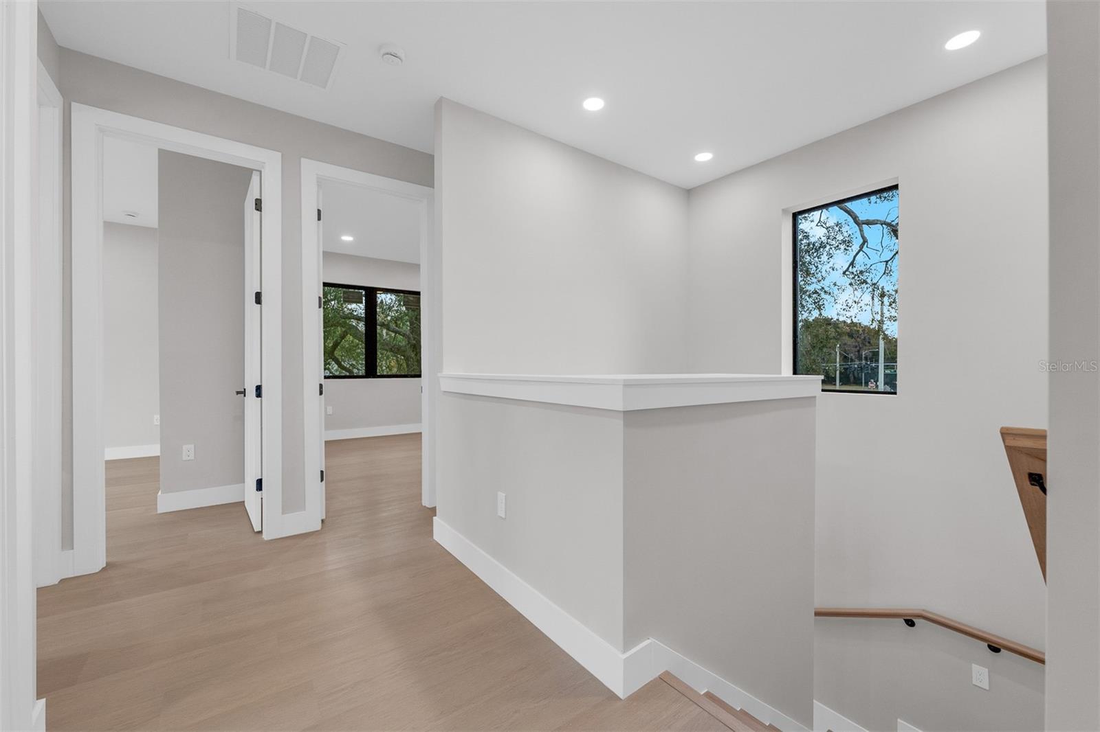 LAKE OLIVE HEIGHTS - Residential