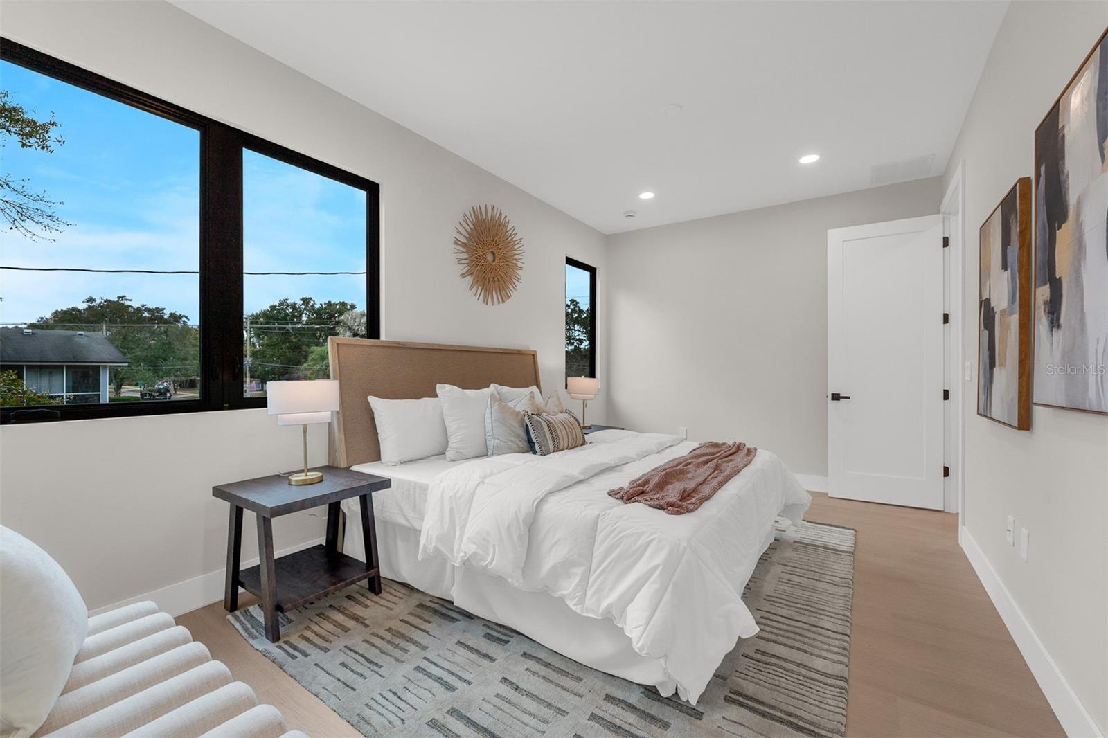 LAKE OLIVE HEIGHTS - Residential