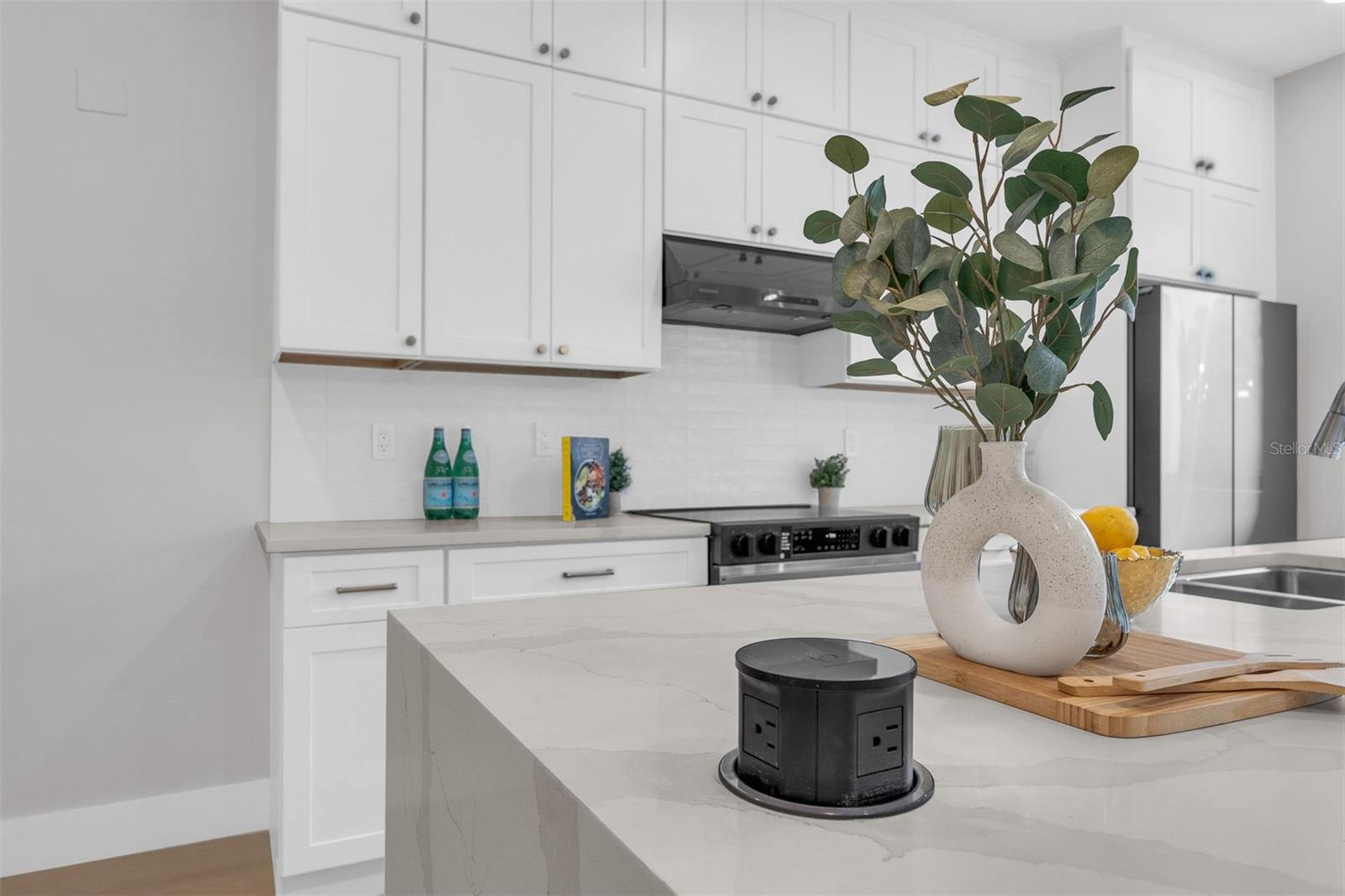 LAKE OLIVE HEIGHTS - Residential