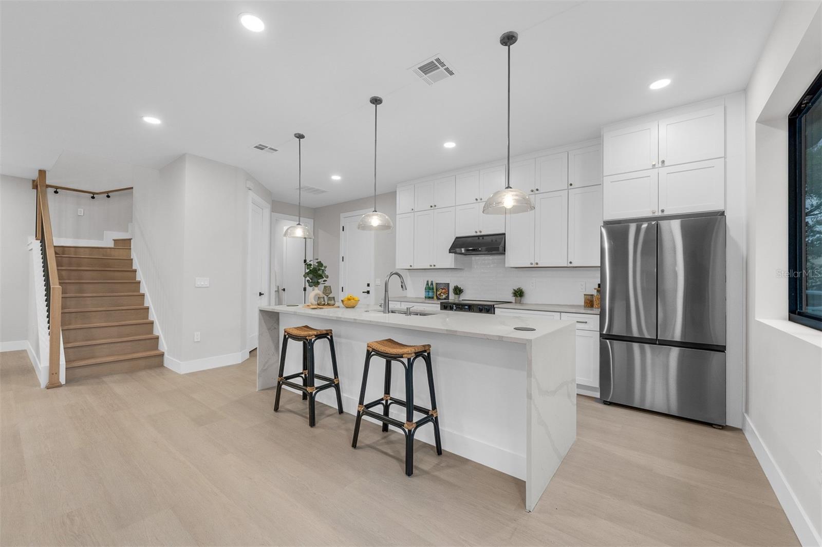 LAKE OLIVE HEIGHTS - Residential