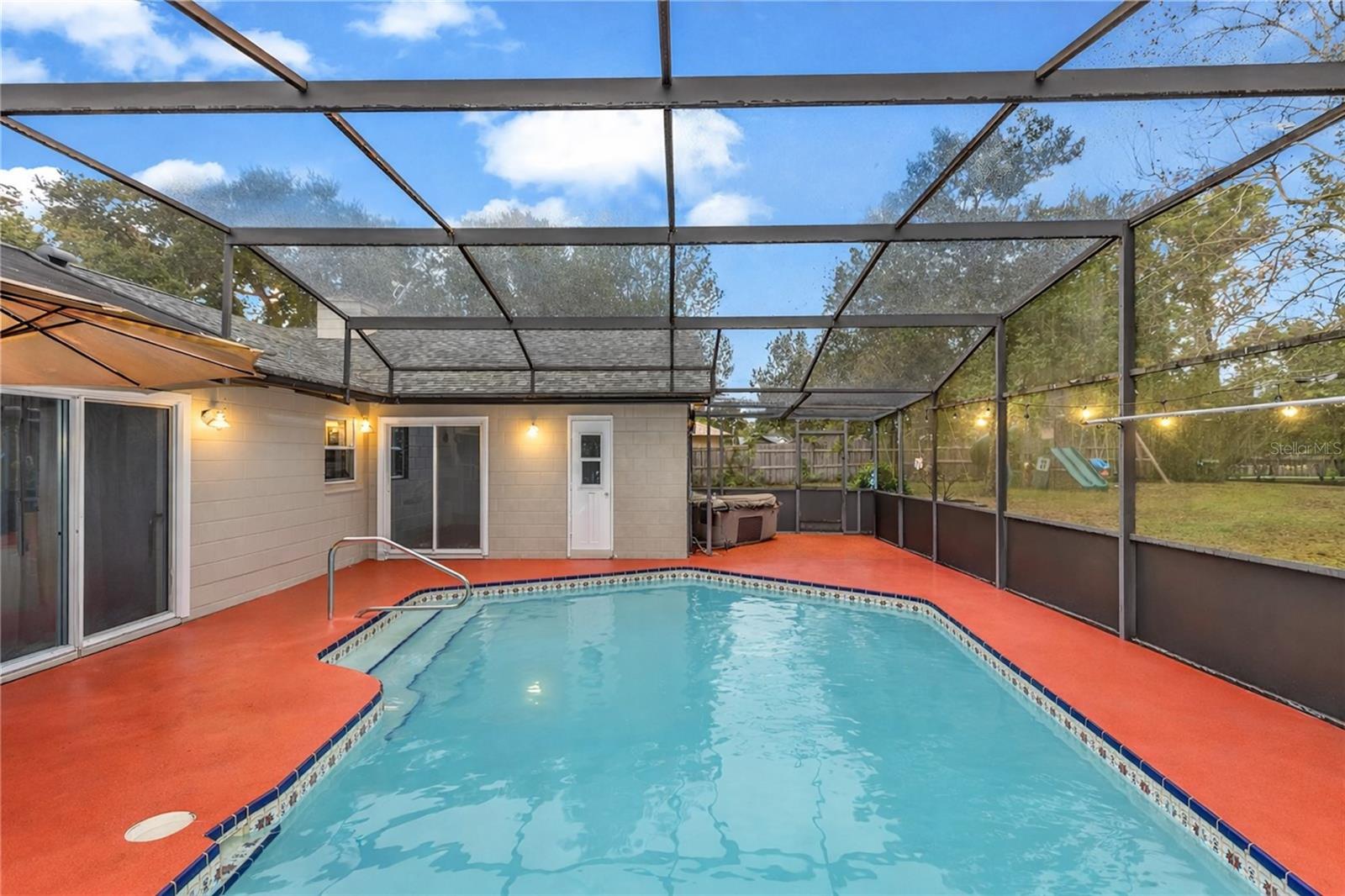 3137 LOBLOLLY STREET