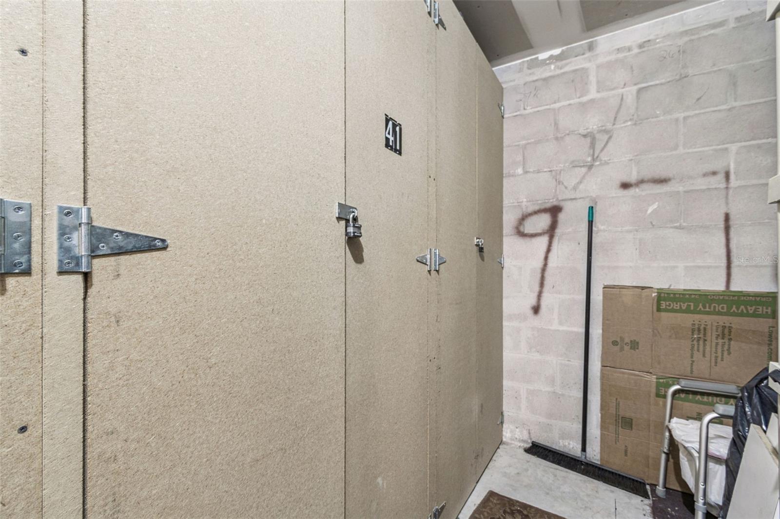 ON TOP OF THE WORLD UNIT 87 CONDO - Residential