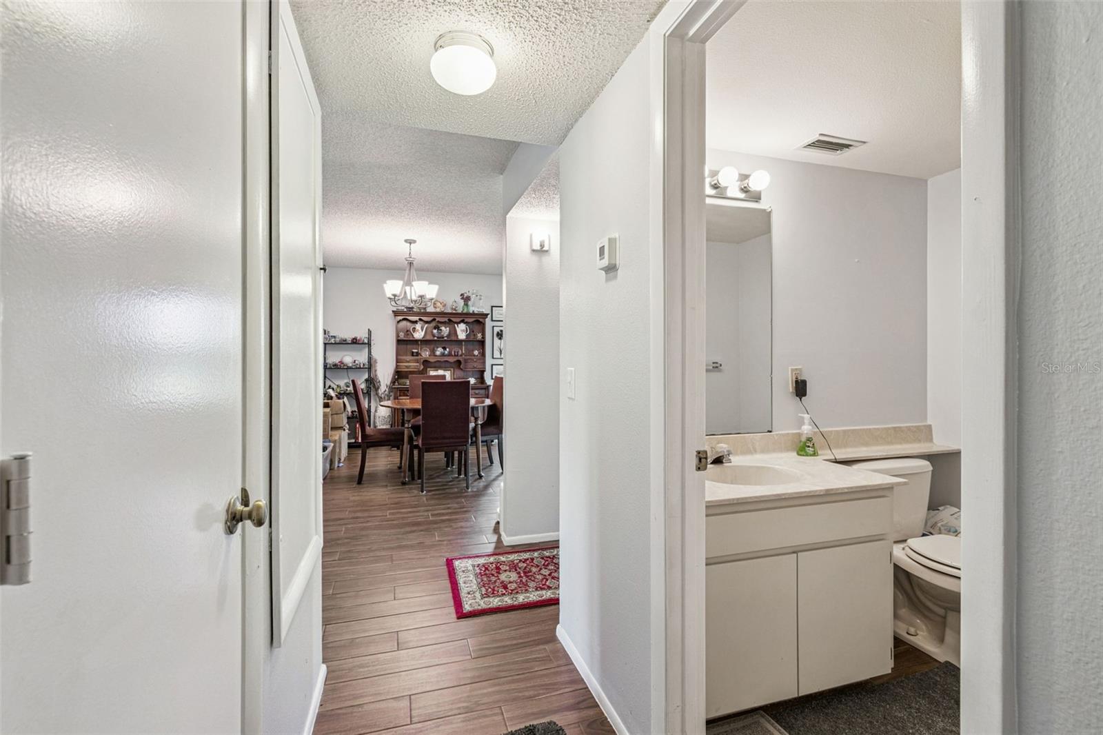 ON TOP OF THE WORLD UNIT 87 CONDO - Residential