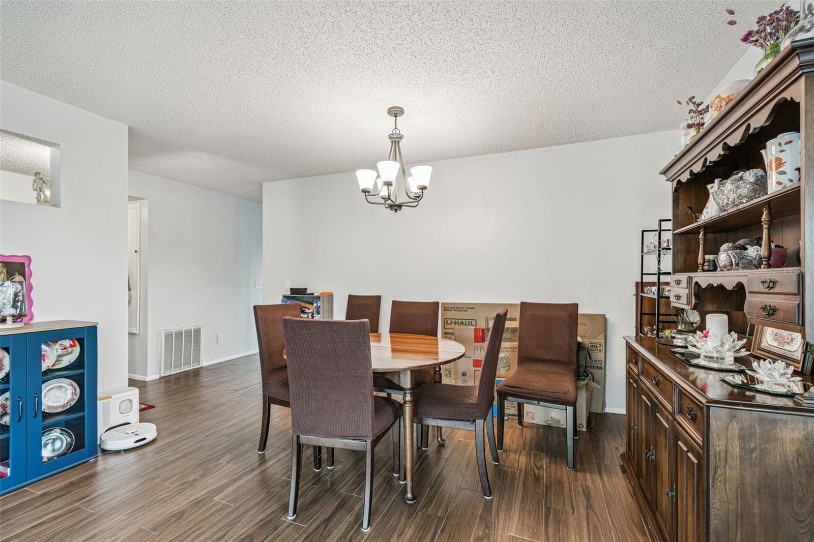 ON TOP OF THE WORLD UNIT 87 CONDO - Residential