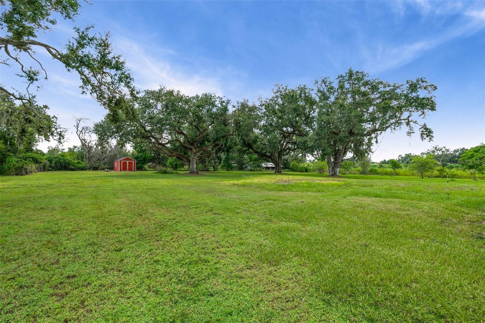 WATERBURY GRAPEFRUIT TRACTS - Residential