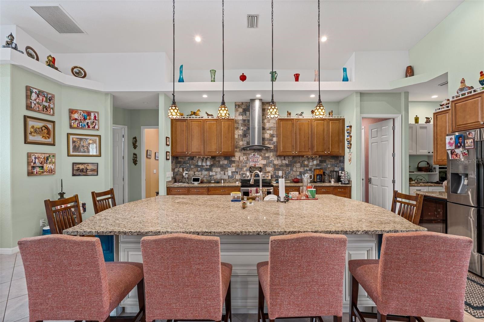 WATERBURY GRAPEFRUIT TRACTS - Residential