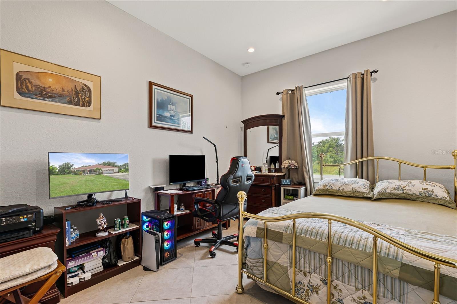 WATERBURY GRAPEFRUIT TRACTS - Residential