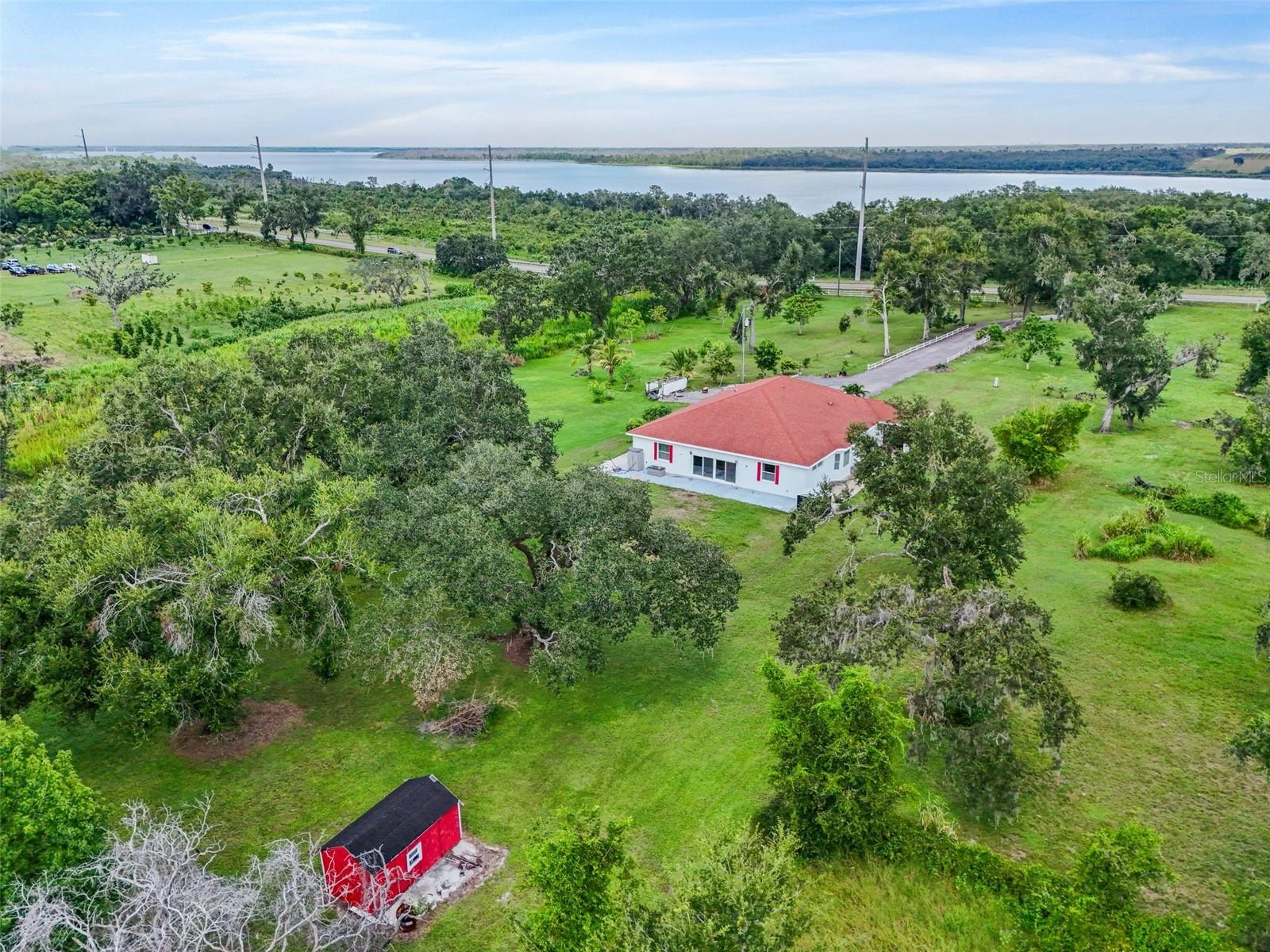 WATERBURY GRAPEFRUIT TRACTS - Residential