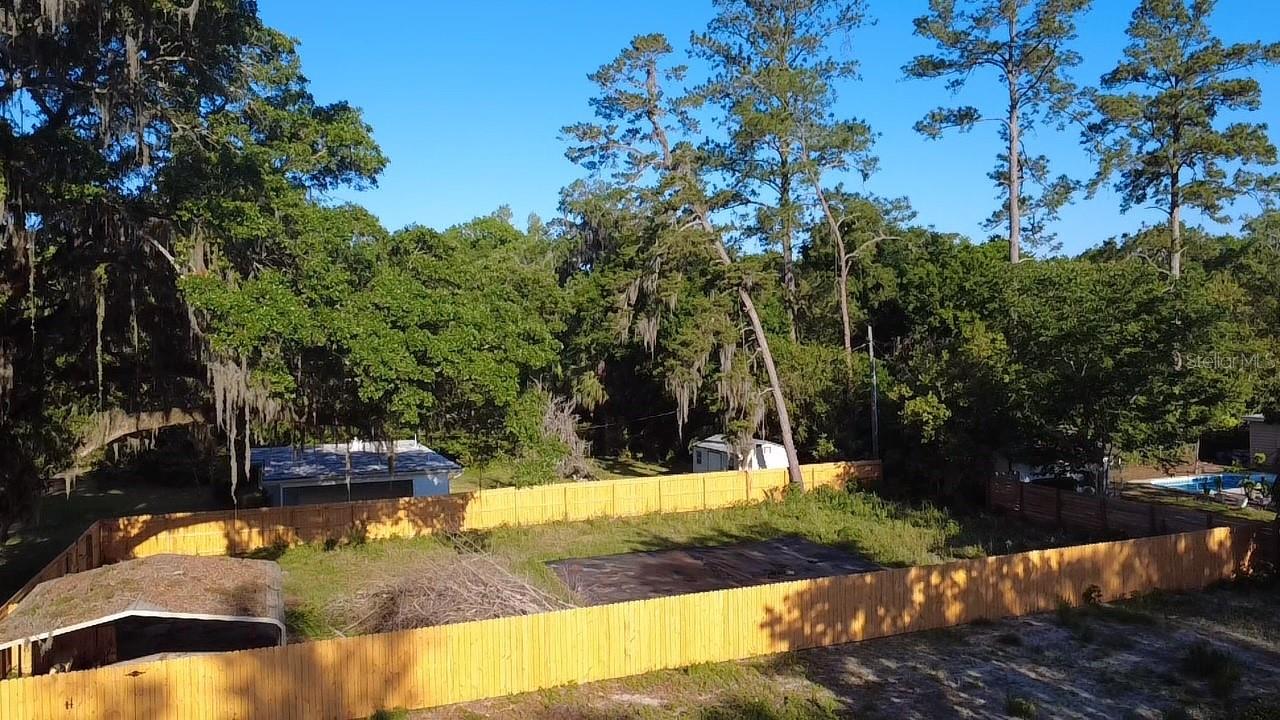 906 NW 10TH STREET