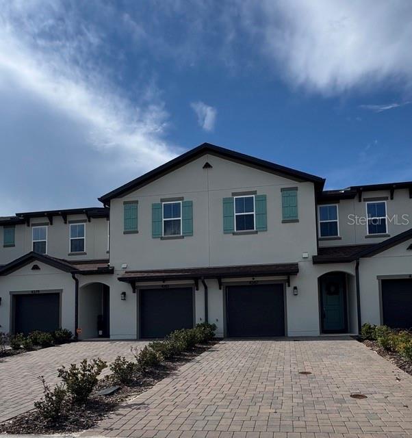 4387 CREEK COVE LANE