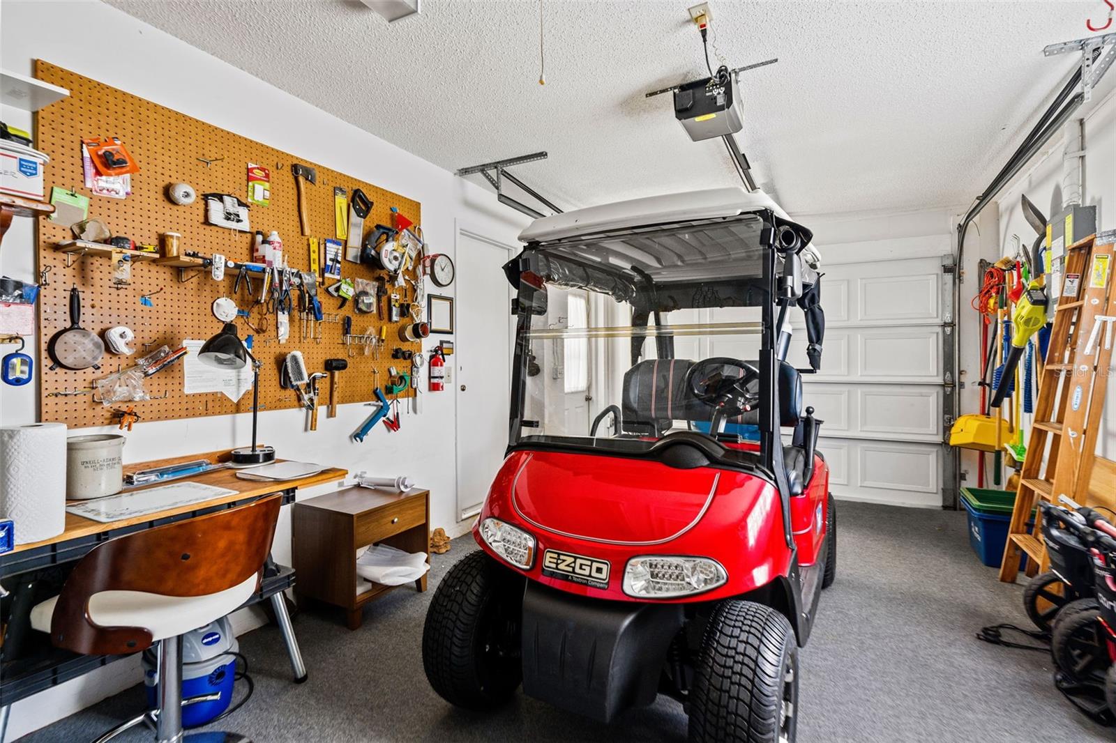 TIMBER PINES - Residential