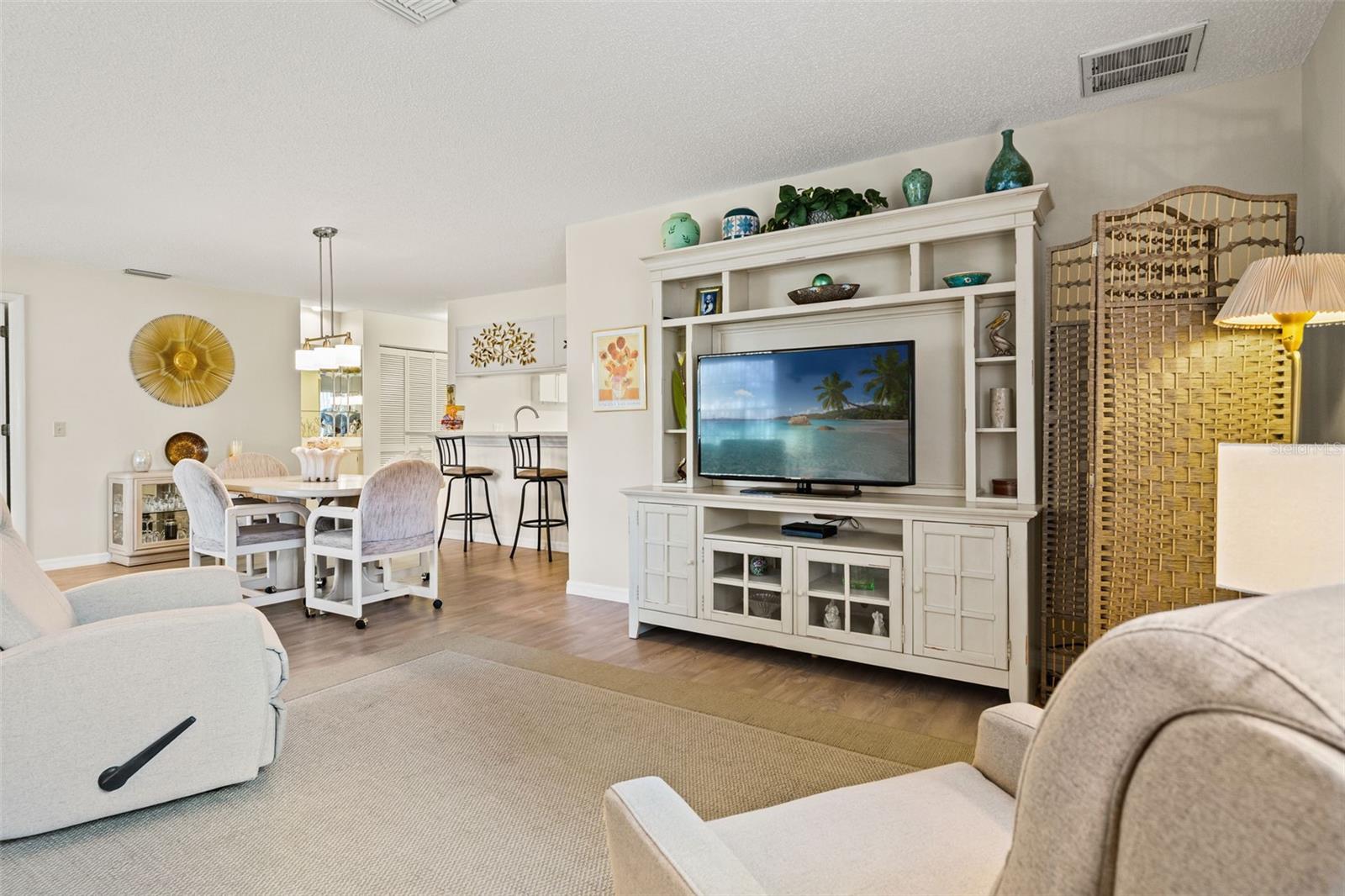 TIMBER PINES - Residential