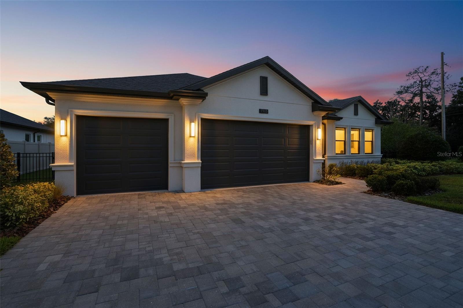 JULLEE ESTATES - Residential