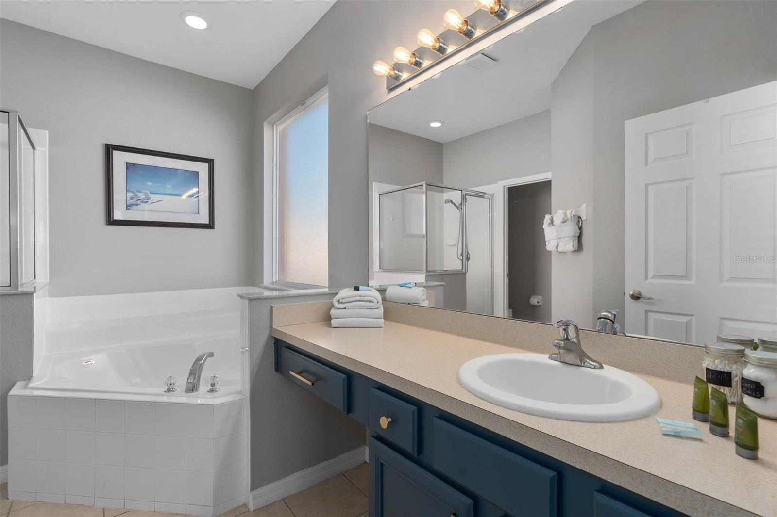 SOLANA - Residential Lease