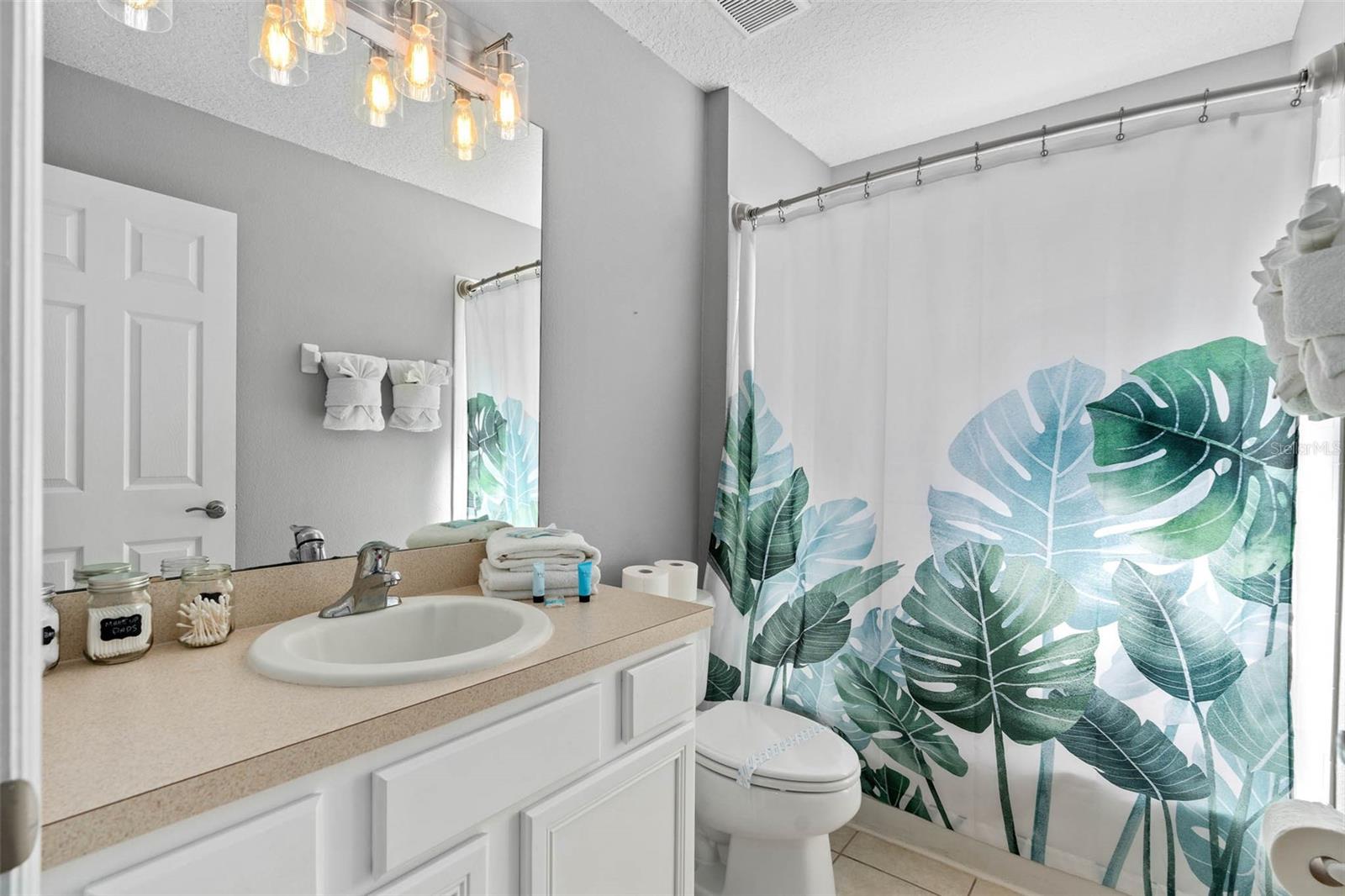 SOLANA - Residential Lease