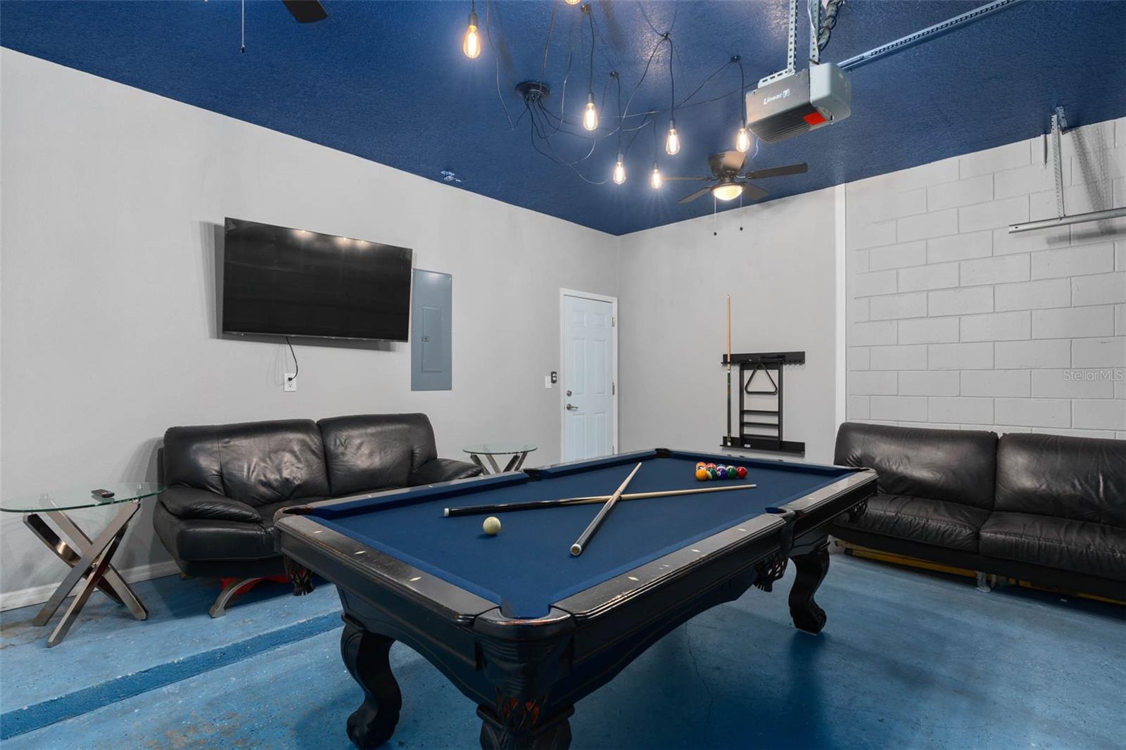 SOLANA - Residential Lease