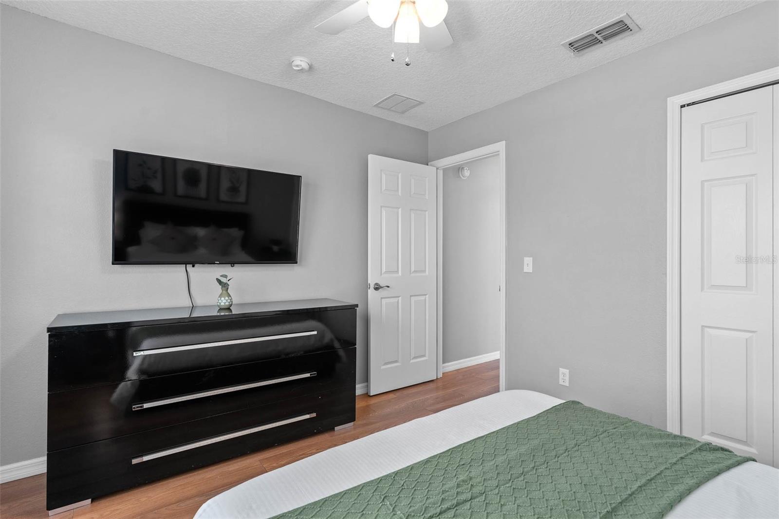 SOLANA - Residential Lease