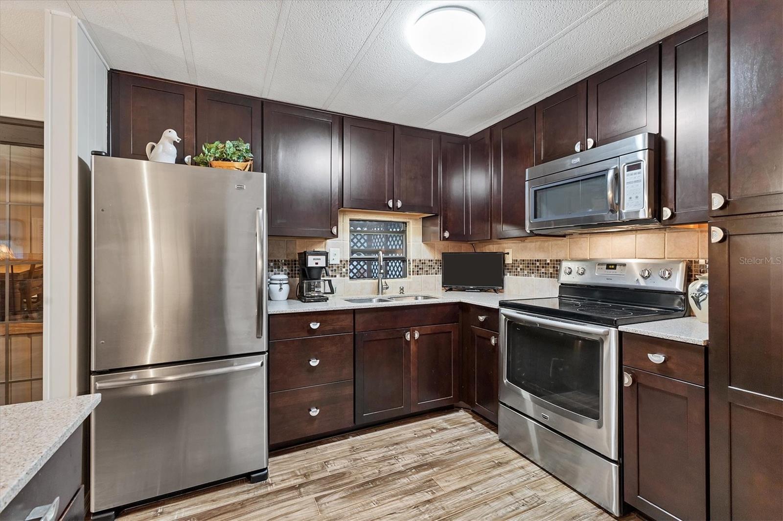 DE SOTO COMMUNITY UNIT ONE - Residential