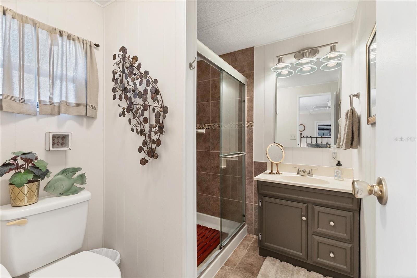 DE SOTO COMMUNITY UNIT ONE - Residential